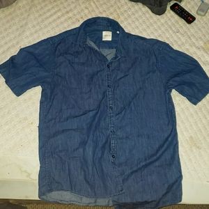 🔵Men's large blue denim tee🔵